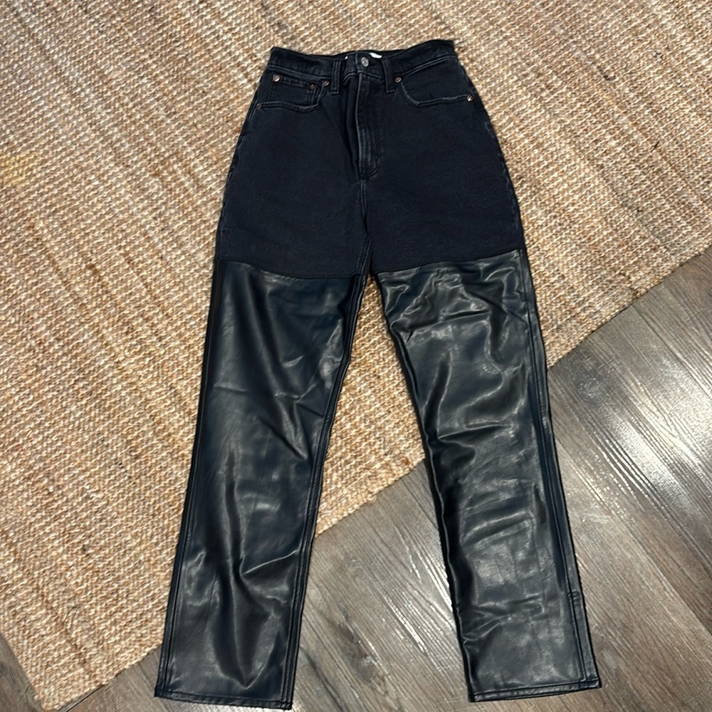 Abercrombie Mixed Fabric Ultra High Rise 90s Straight Jean